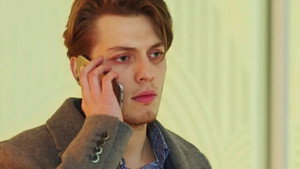 Вдребезги